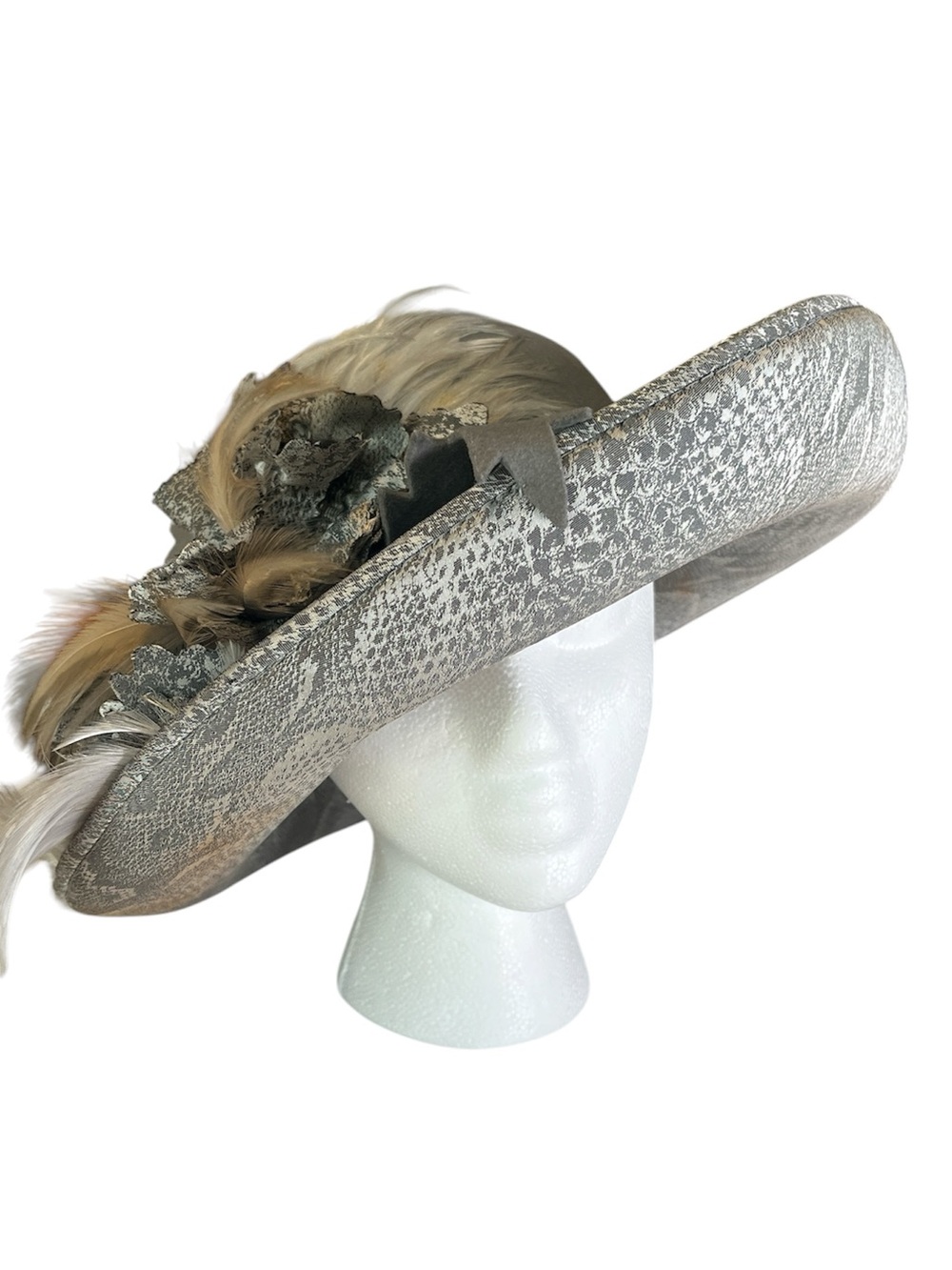 Betmar Gray Wool Hat With Beautiful Feathers